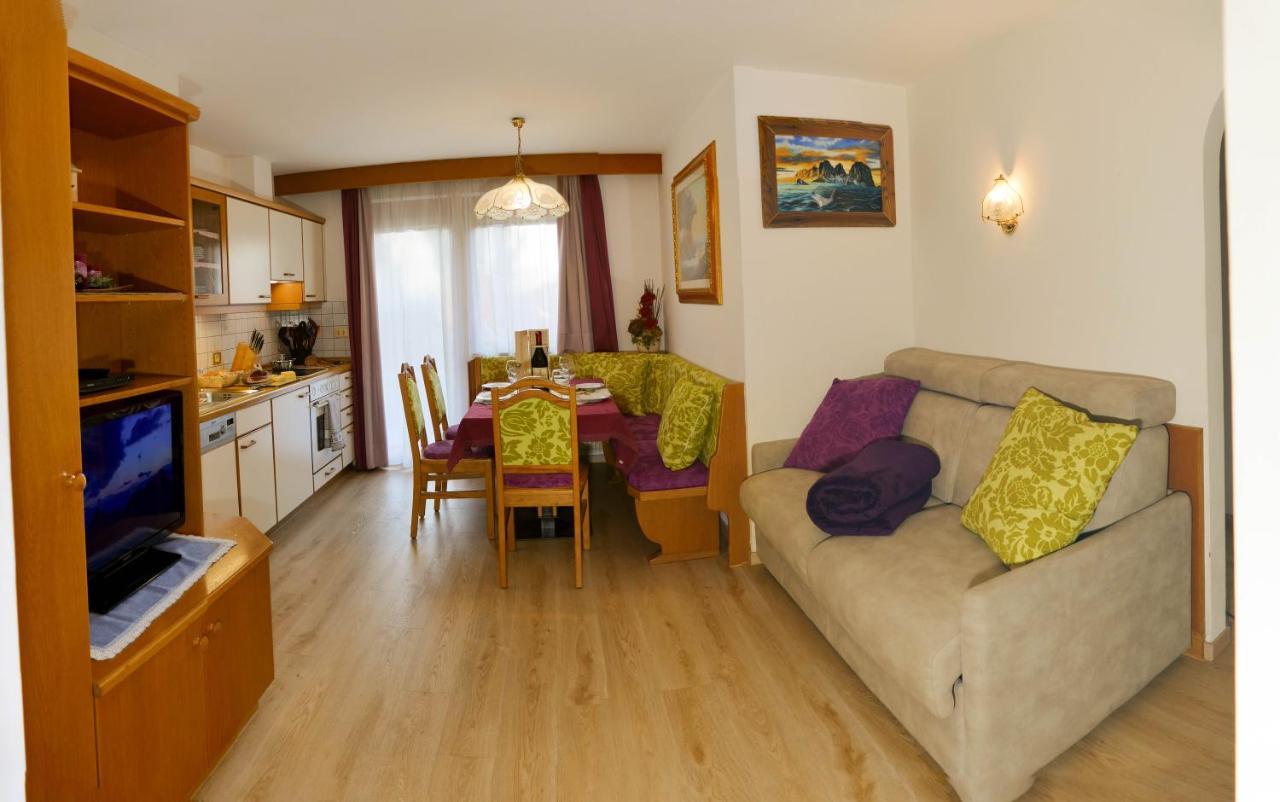 Villa Artic Apartments Campitello di Fassa Extérieur photo