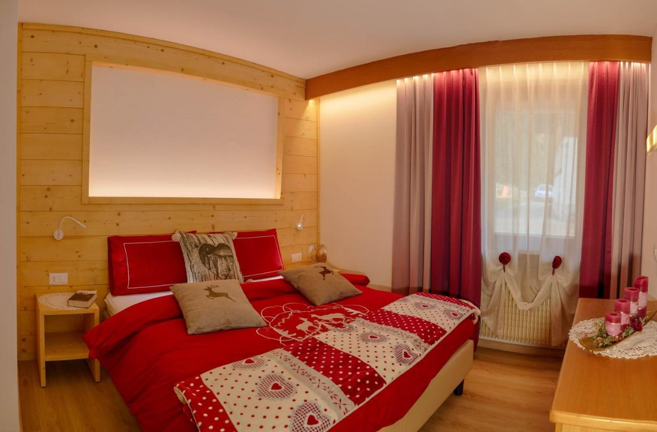 Villa Artic Apartments Campitello di Fassa Extérieur photo