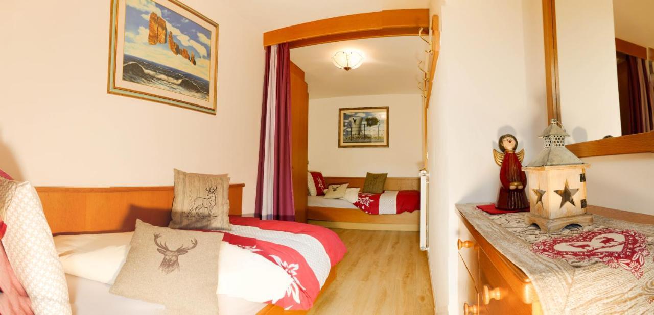 Villa Artic Apartments Campitello di Fassa Extérieur photo