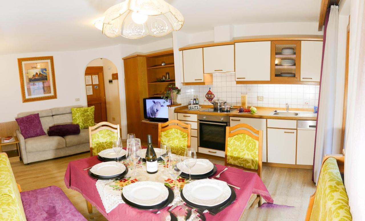 Villa Artic Apartments Campitello di Fassa Extérieur photo