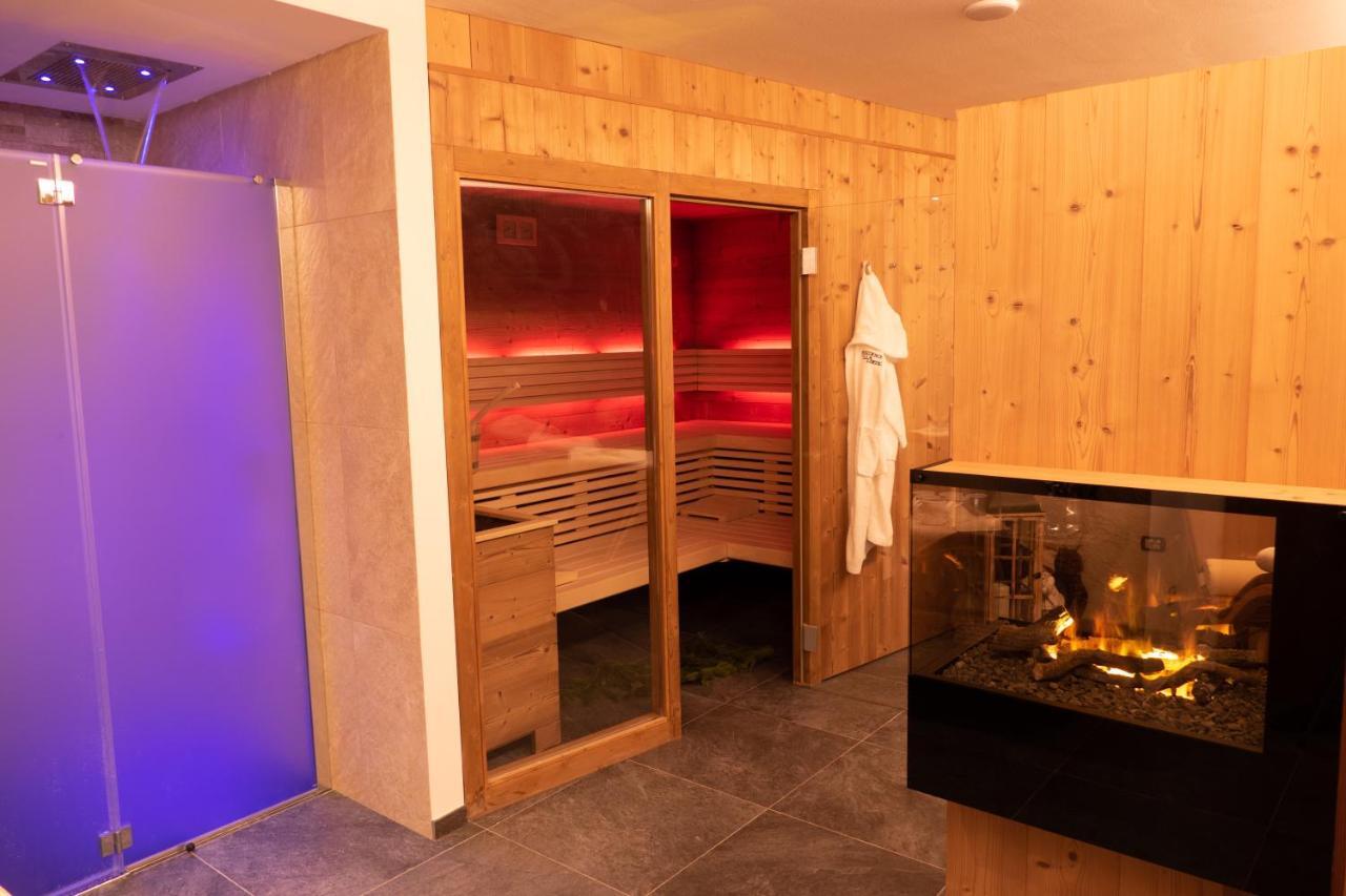 Villa Artic Apartments Campitello di Fassa Extérieur photo