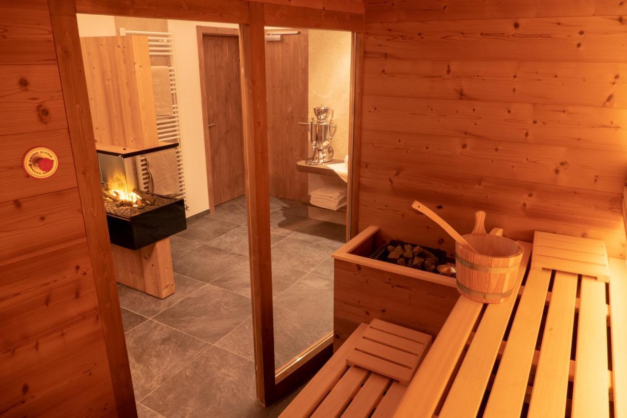 Villa Artic Apartments Campitello di Fassa Extérieur photo